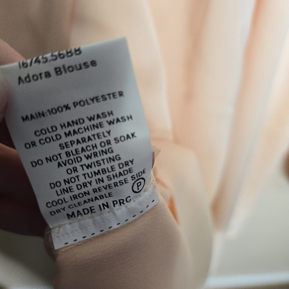 Esmaee Adora Blouse Shell - Picture 11 of 12